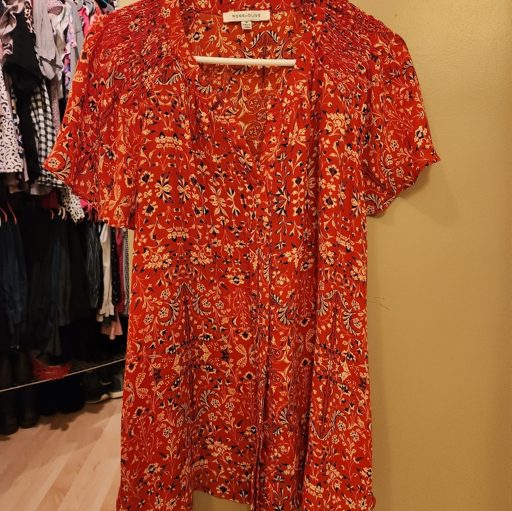 Floral top